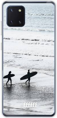 Surfing Galaxy Note 10 Lite