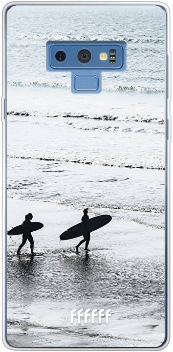 Surfing Galaxy Note 9
