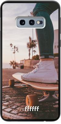 Skateboarding Galaxy S10e