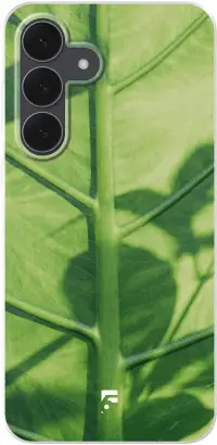 Leaves Macro Galaxy S25 FE