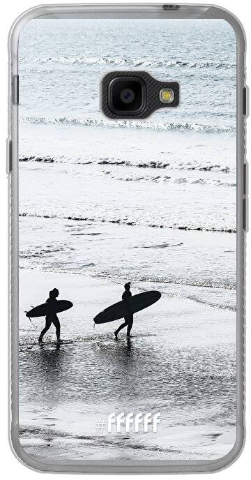 Surfing Galaxy Xcover 4