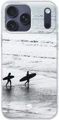 Surfing iPhone 17 Pro Max