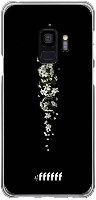 White flowers in the dark Galaxy S9